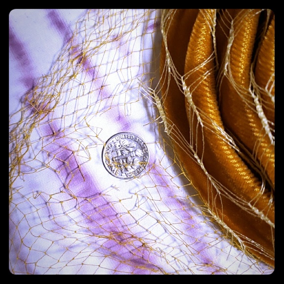 Vintage gold velvet retro net glam comb hat - Picture 4 of 8